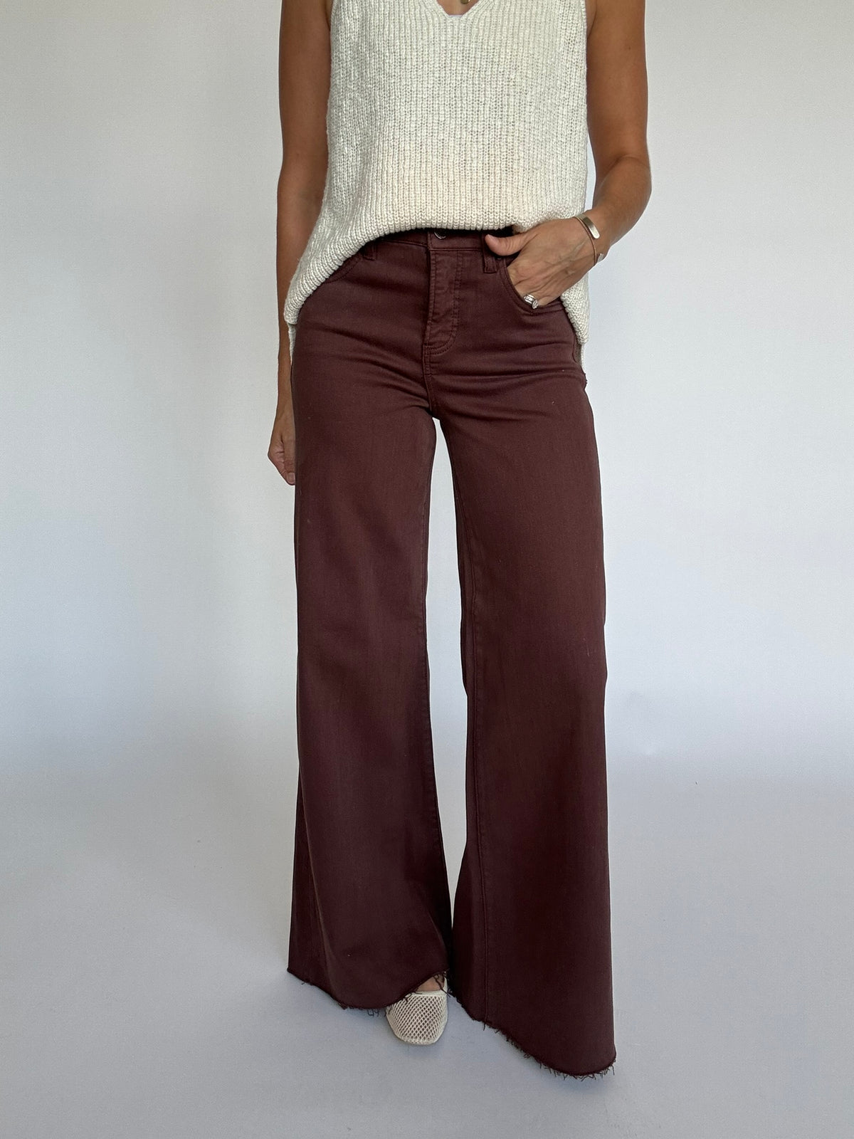 Risen High Rise Wide Leg Jeans - Brown