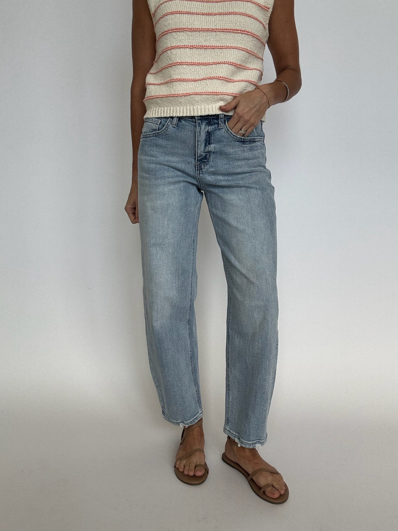 Light Wash Barrel Jeans
