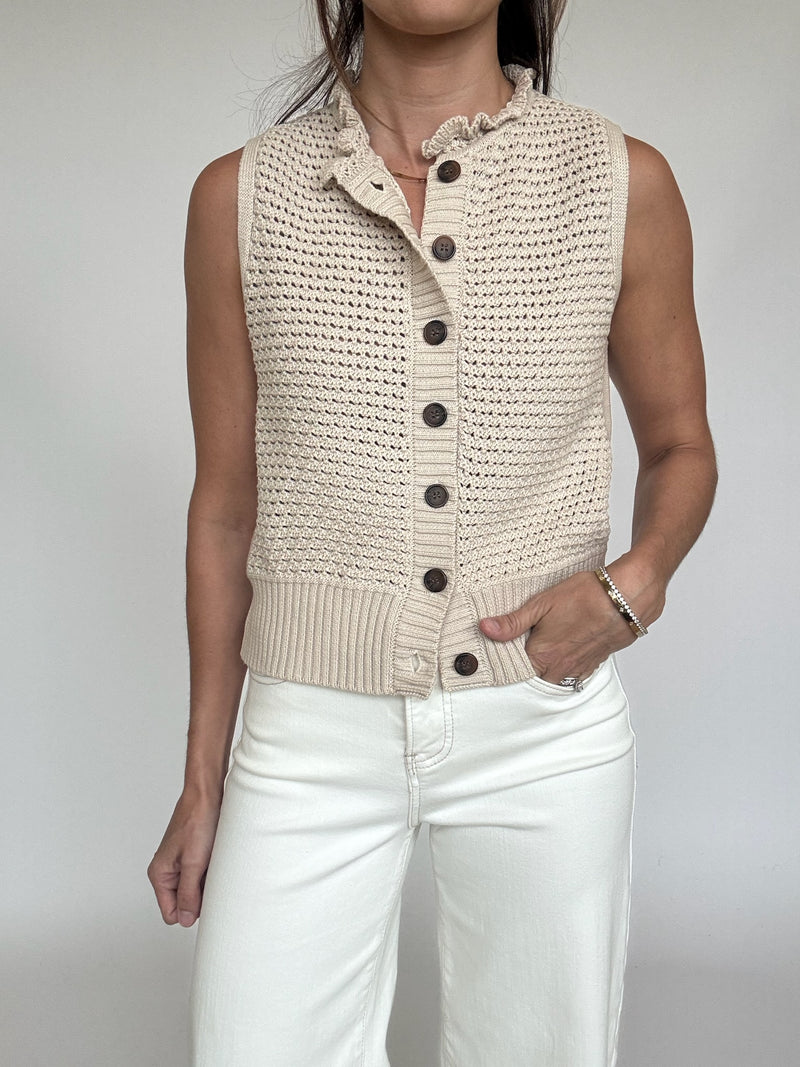 Abigail Sleeveless Button Down Top