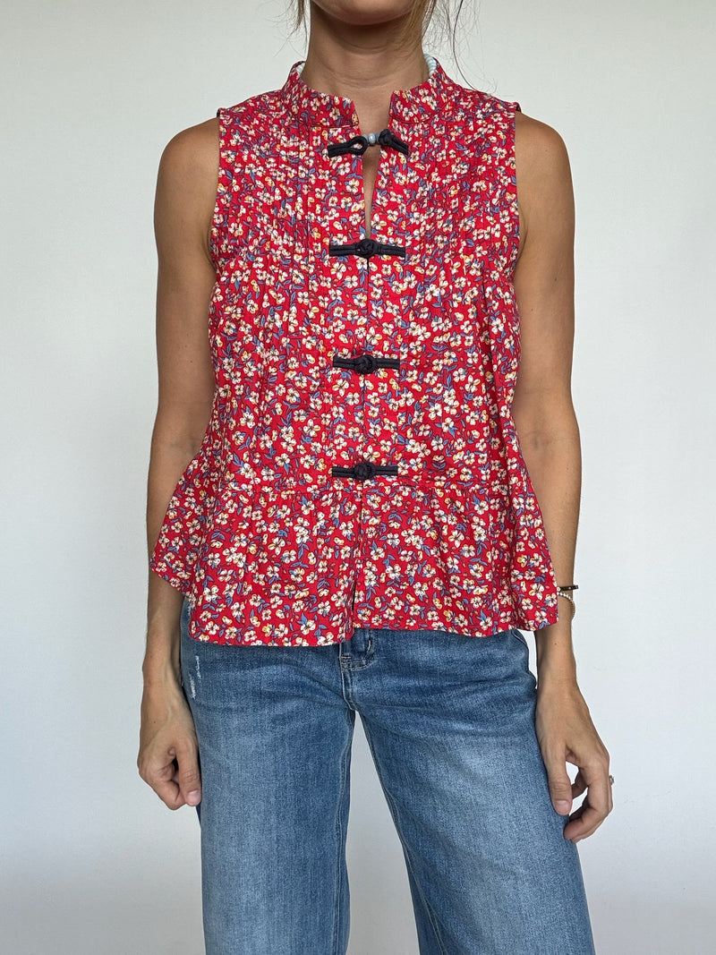 Saylor Knot Detail Top