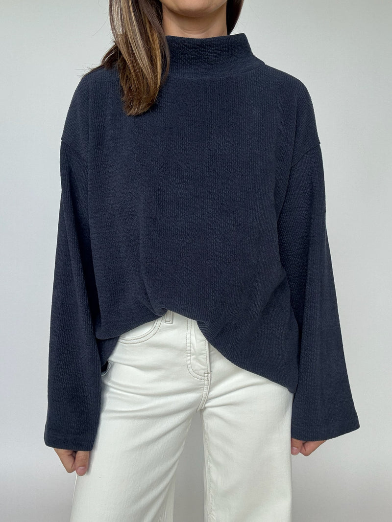 Mock Neck Wide Sleeve Top