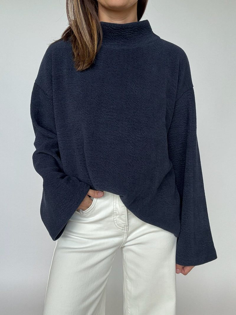 Mock Neck Wide Sleeve Top