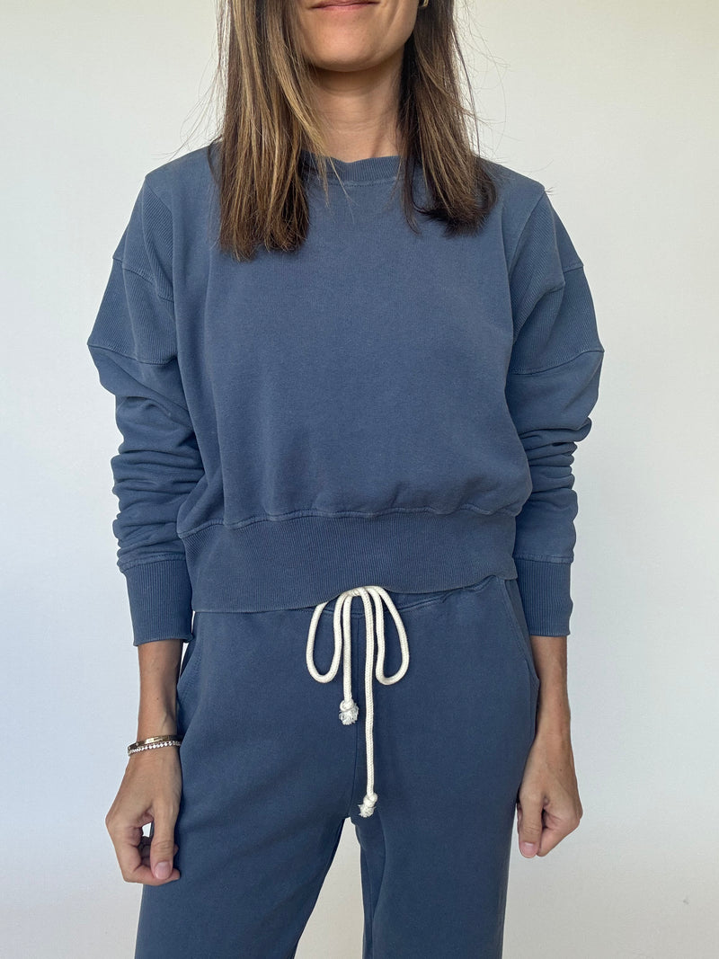 Mineral Wash Cropped Sweatshirt