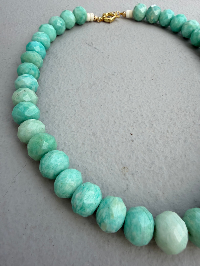 Iris Necklace